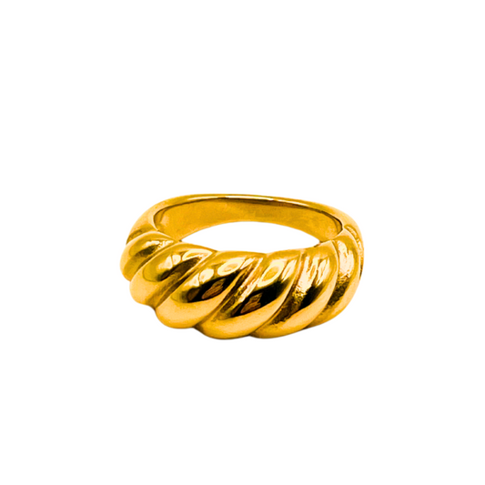 Croissant Ring