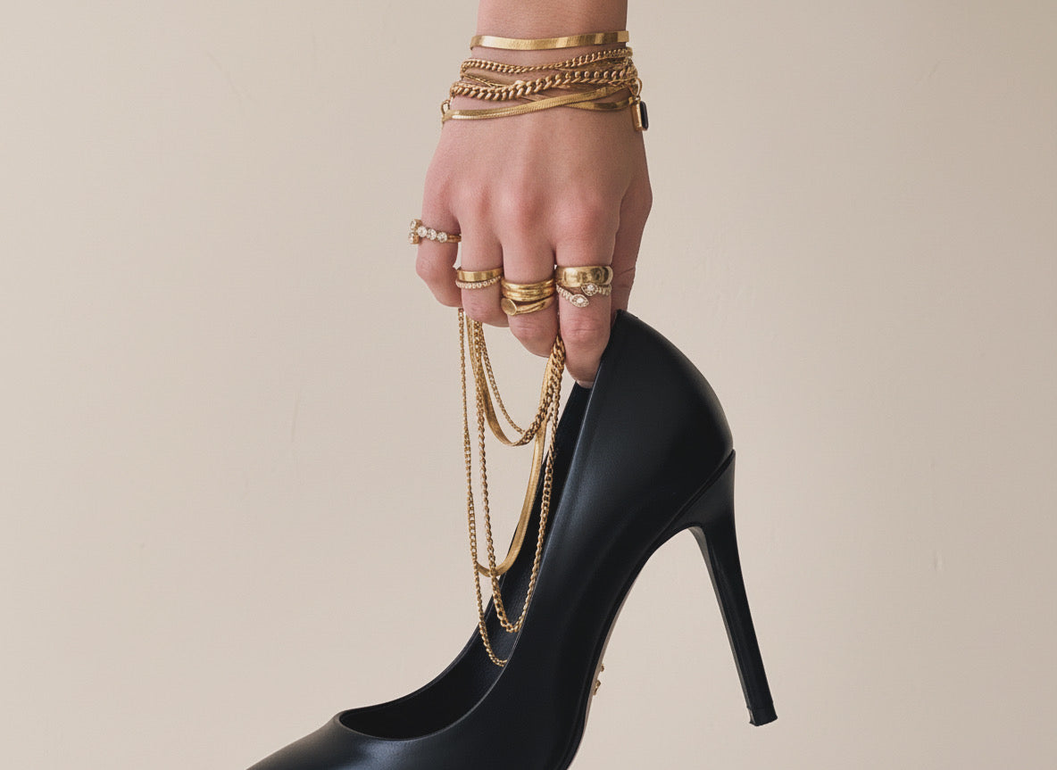 hypoallergenic gold jewelry for sensitive skin